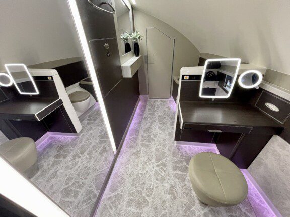 bathroom A380 Singapore Suite