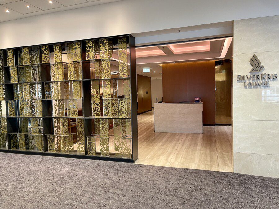 I visited Singapore Airlines' Silverkris Lounge in Sydney