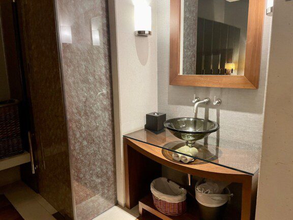 b898a41d-7036-4778-948d-146f2d1810e8