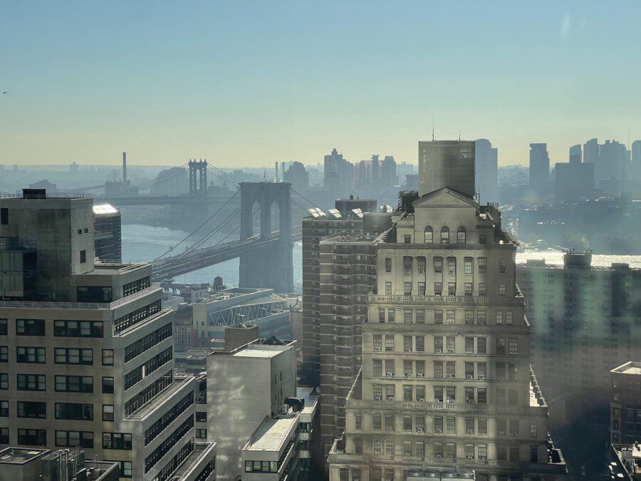 The former Conrad Midtown is changing its tunic, has become The Luxury Collection Hotel Manhattan Midtown (hence Marriott)