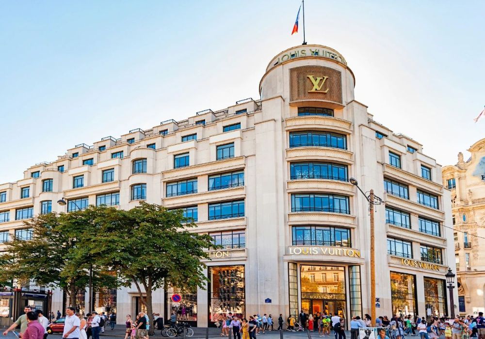 louis vuitton debuts in hospitality