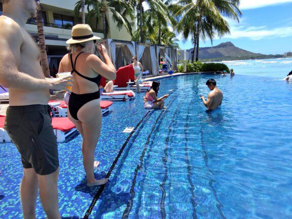 6A8D1953-4C5F-4B27-BF1A-8939391E0BBA