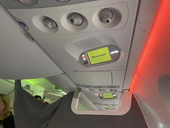 Airbaltic_a220_wifi4045