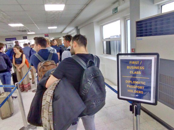 F14317B8-5507-44AD-83D6-6F744343411A