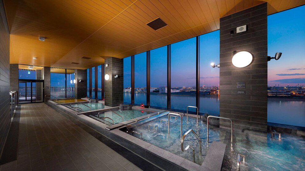 Haneda airport garden Tokyo hot springs
