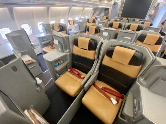 itaairways_a330_magnifica_premium3188