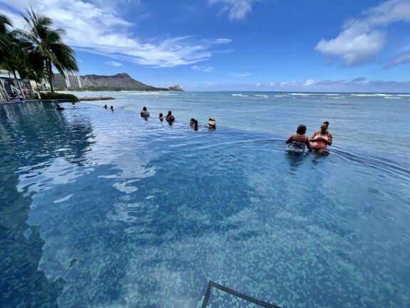 sheraton_waikiki_piscina_recensione5570