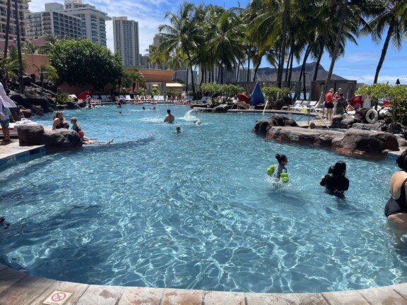 sheraton_waikiki_piscina_recensione5651
