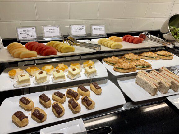 singapore_lounge_british1300