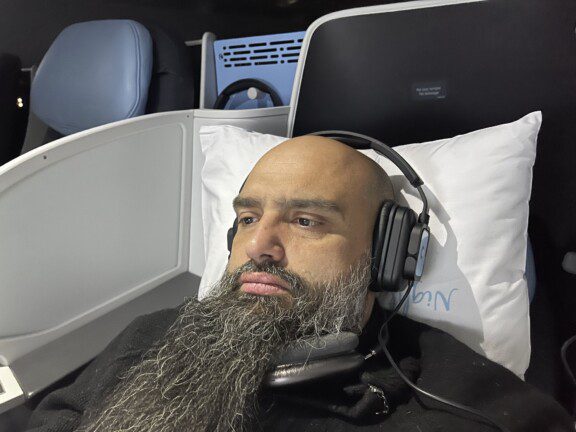 fly_the_business_class_a3214519