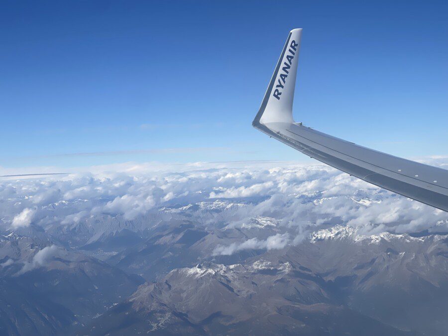 Summer 2024, Ryanair to offer 800 flights a week and 10 new destinations from Puglia