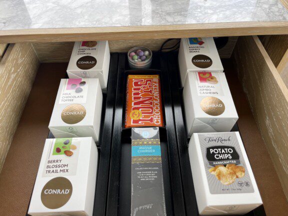 conrad-losangeles6259