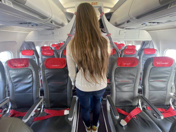 economy_austrian_777_3302