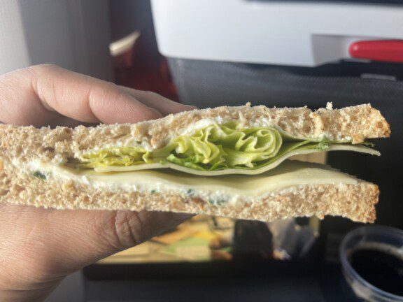 economy_austrian_777_3383