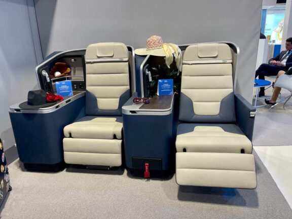 ita-new-business-class-a330neo