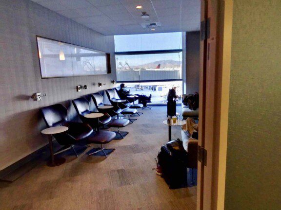 0BA1F104-8FE2-48C7-B1FF-B2356E4B77D9