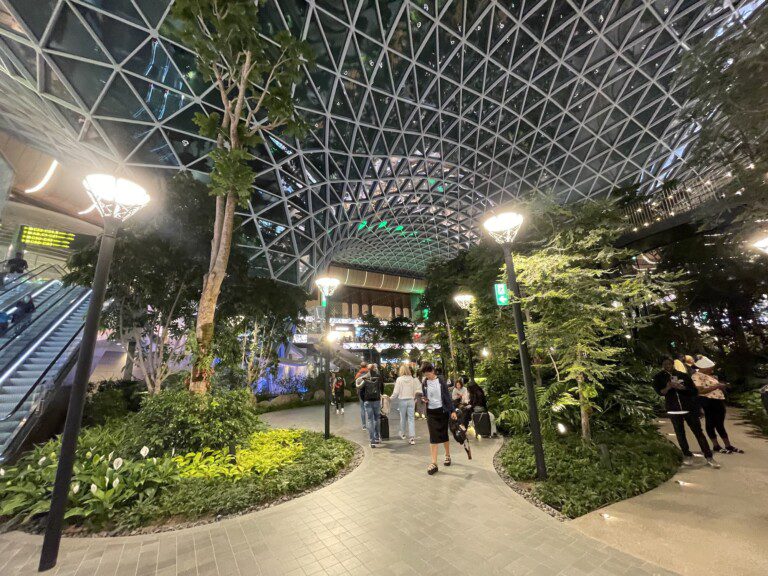 airport_doha_orchard6956