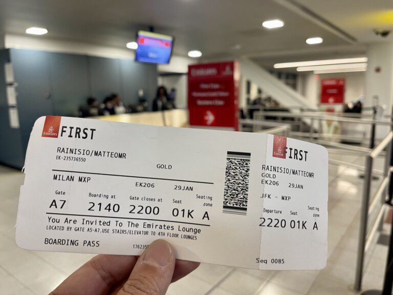 Goodbye boarding pass, Emirates (in Dubai) will no longer print tickets
