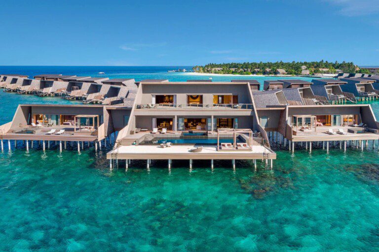 Book the St. Regis in the Maldives for only 70k bonvoy points per night