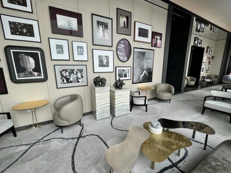 af7e68bc-05b4-4aab-b776-af56f463db37