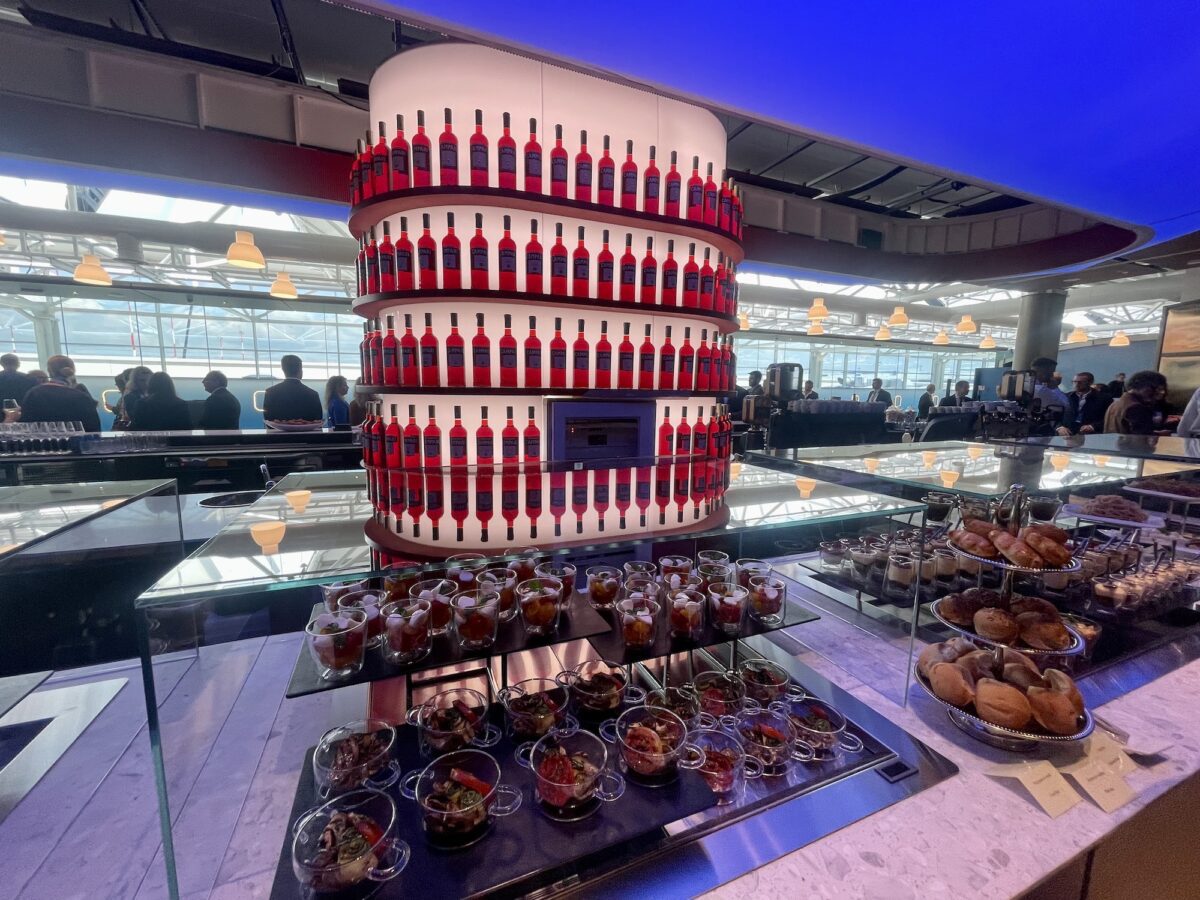 Preview, here is ITA Airways' new Hangar lounge