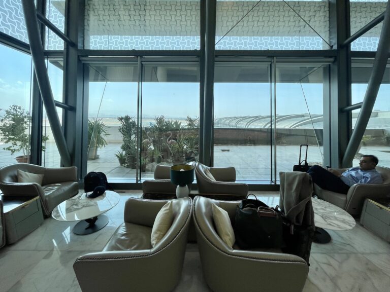 oman_air_lounge_muscat7833