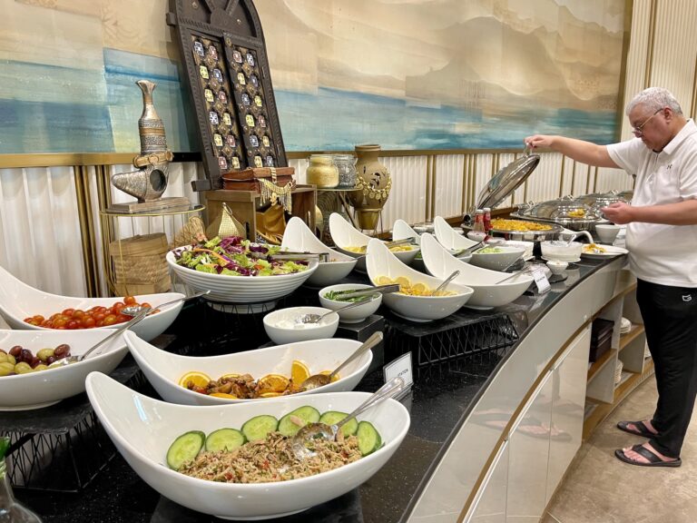 oman_air_lounge_muscat7852