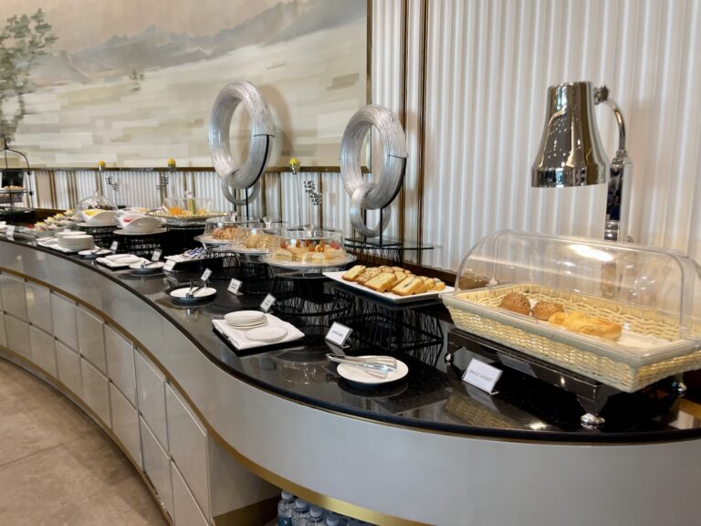 oman_air_lounge_muscat7853