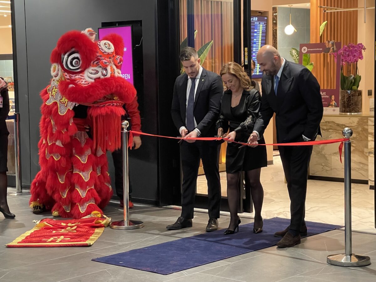 Here's the Plaza Premium Lounge at Rome Fiumicino Terminal 1: ribbon cutting with Chinese lion