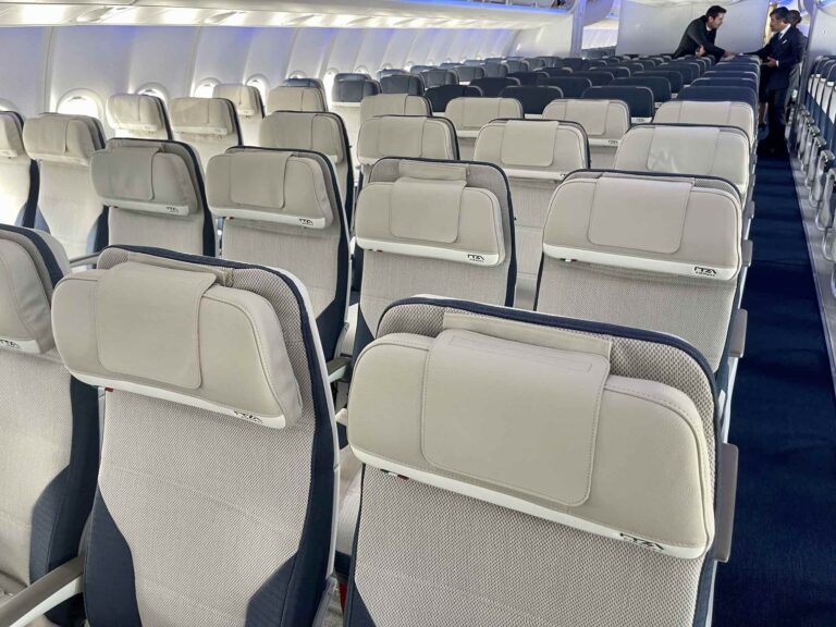 ITA Airways Economy Comfort A330