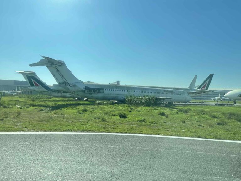 aircraft_alitalia_abandoned_fiumicino9620