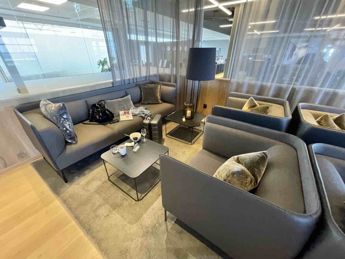 Review of the only lounge at Bergen Airport