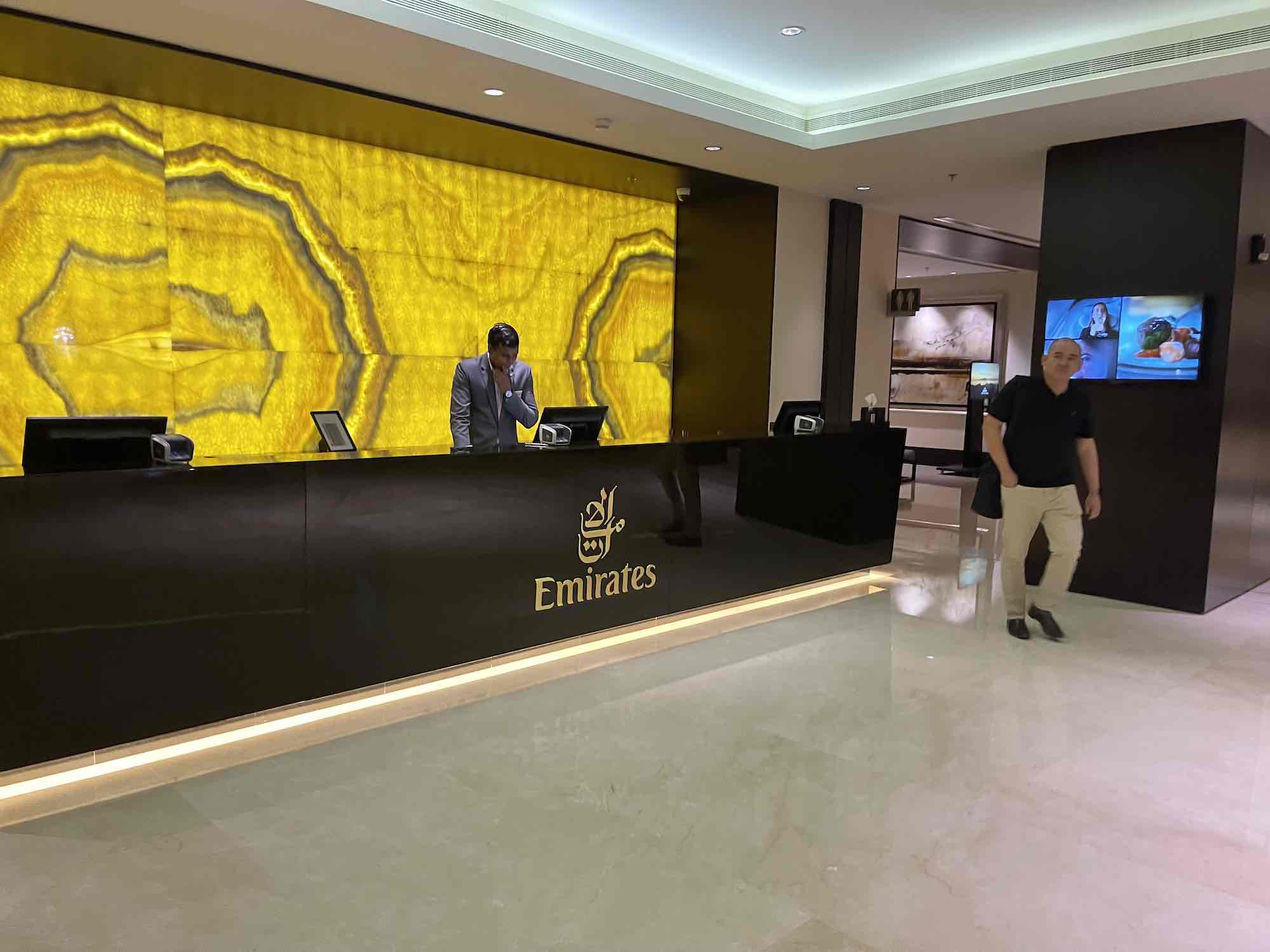 Dubai Connect, how to take a free vacation to Dubai on Emirates' dime