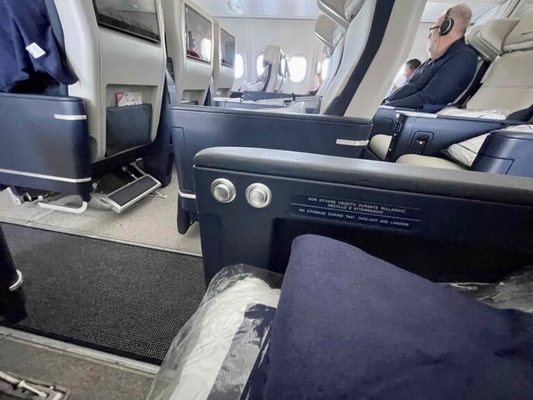 premium-economy_ita9743