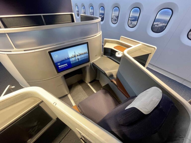 Everything you need to know about Lufthansa's new business class (and other cabins)