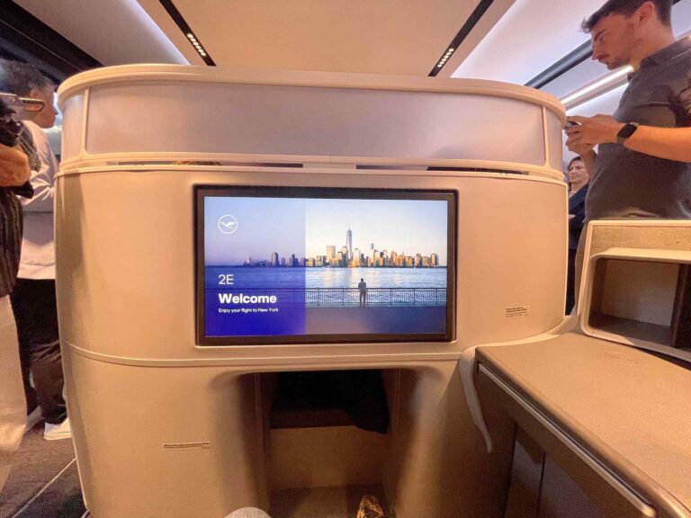 allegris-new-business-first-lufthansa2647