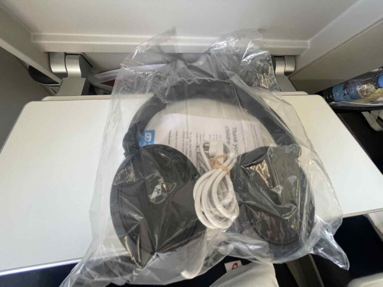 premium_economy_swiss_review2412