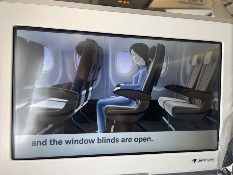 premium_economy_swiss_review2415
