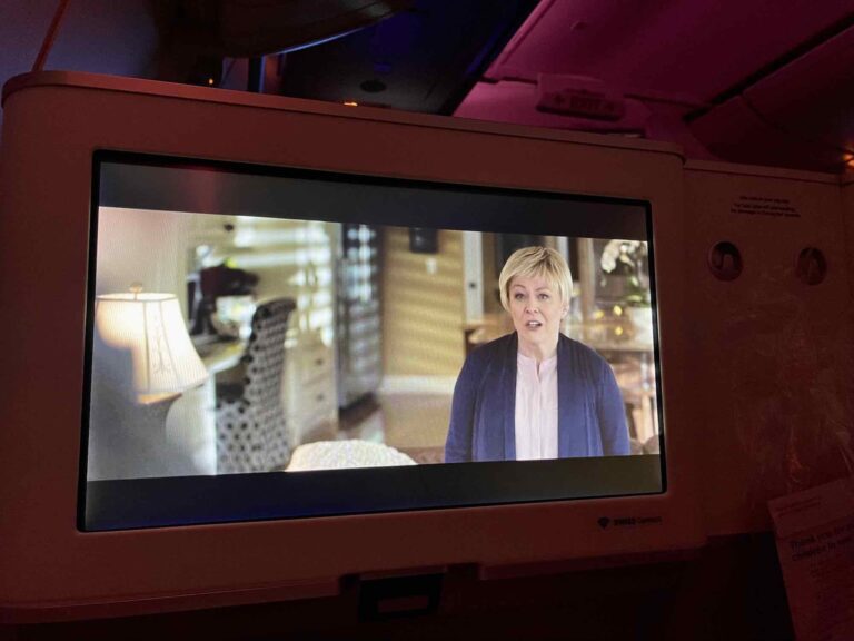 premium_economy_swiss_review2486