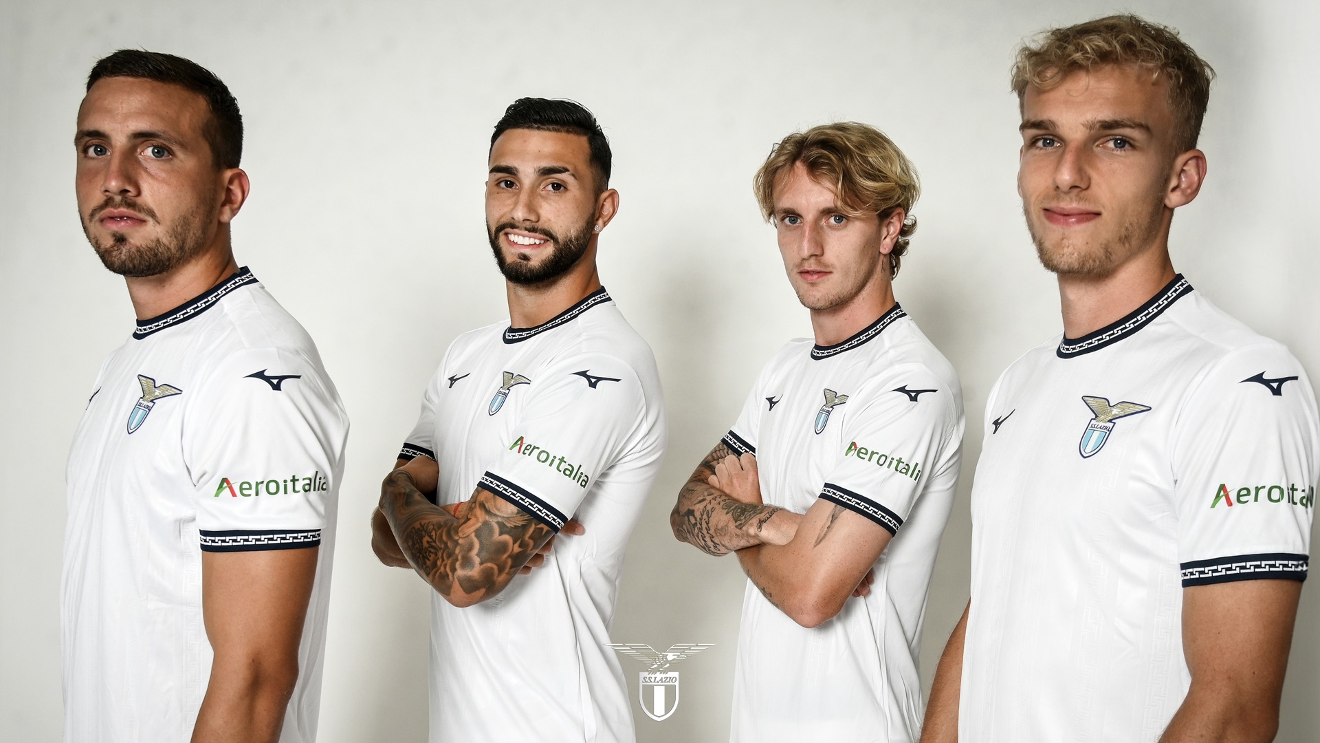 Aeroitalia becomes sponsor of Lazio, company logo on sleeve of uniform
