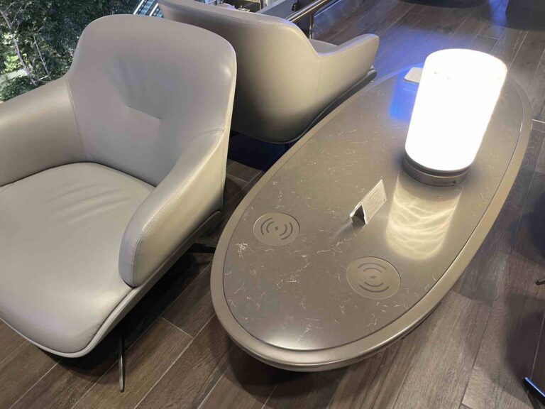 doha-qatar-business-lounge-retirement-garden-orchard4149