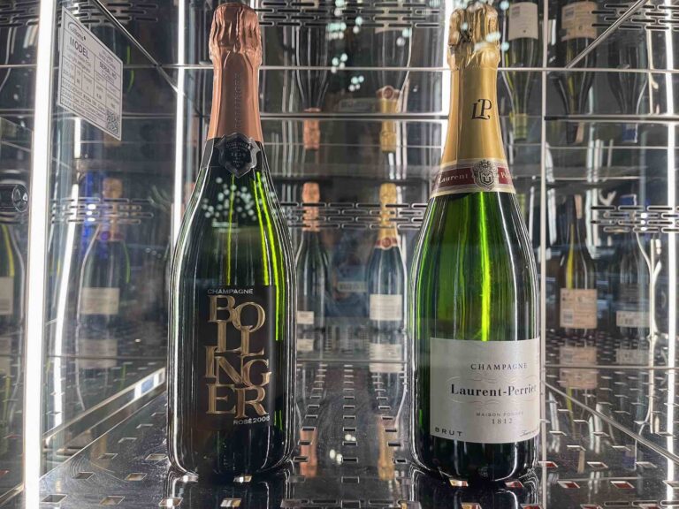 doha-qatar-business-lounge-retirement-garden-orchard4164