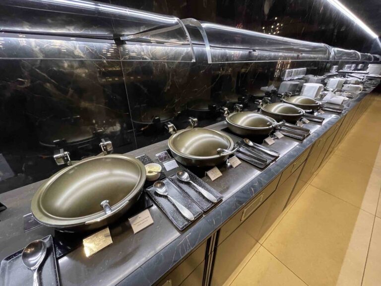 doha-qatar-business-lounge-retirement-garden-orchard4165