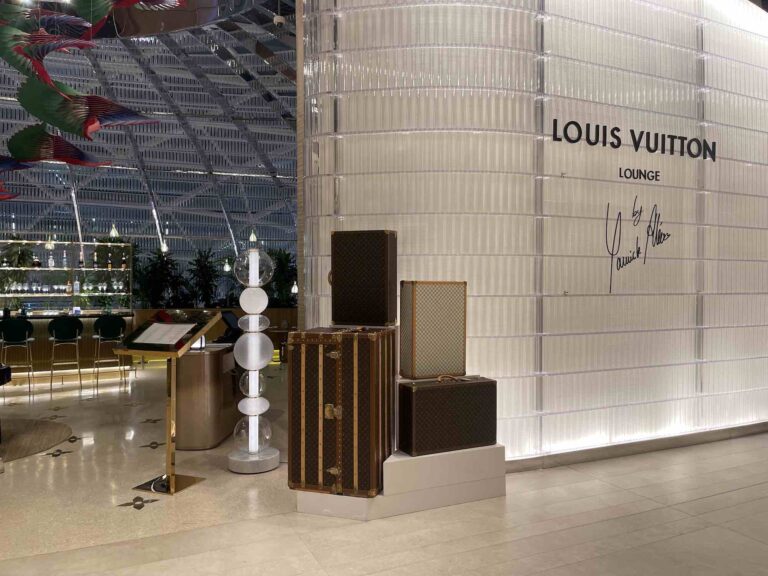 doha-qatar-business-lounge-retirement-garden-orchard4176