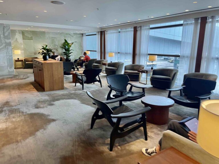 pier-hongkong-cathay3595