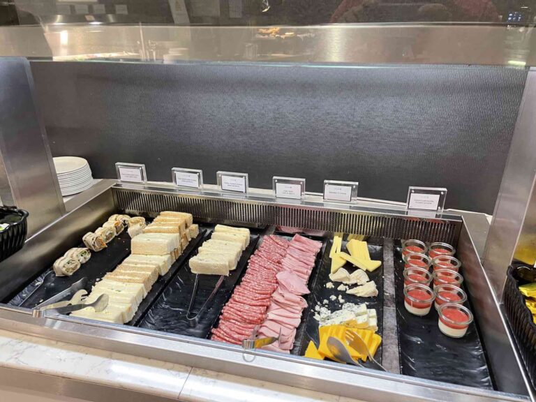 united_lounge_londra_heathrow3300