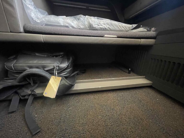 ANA_thesuite_firstclass_review3318