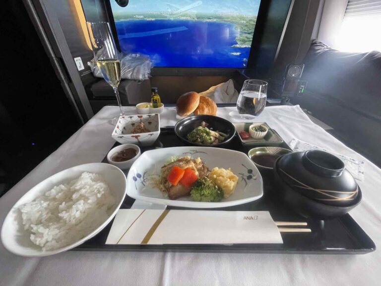 ANA_thesuite_firstclass_review3404