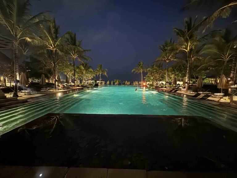 I spent my 46th birthday pampered at the Ritz Carlton in Bali, here's the review