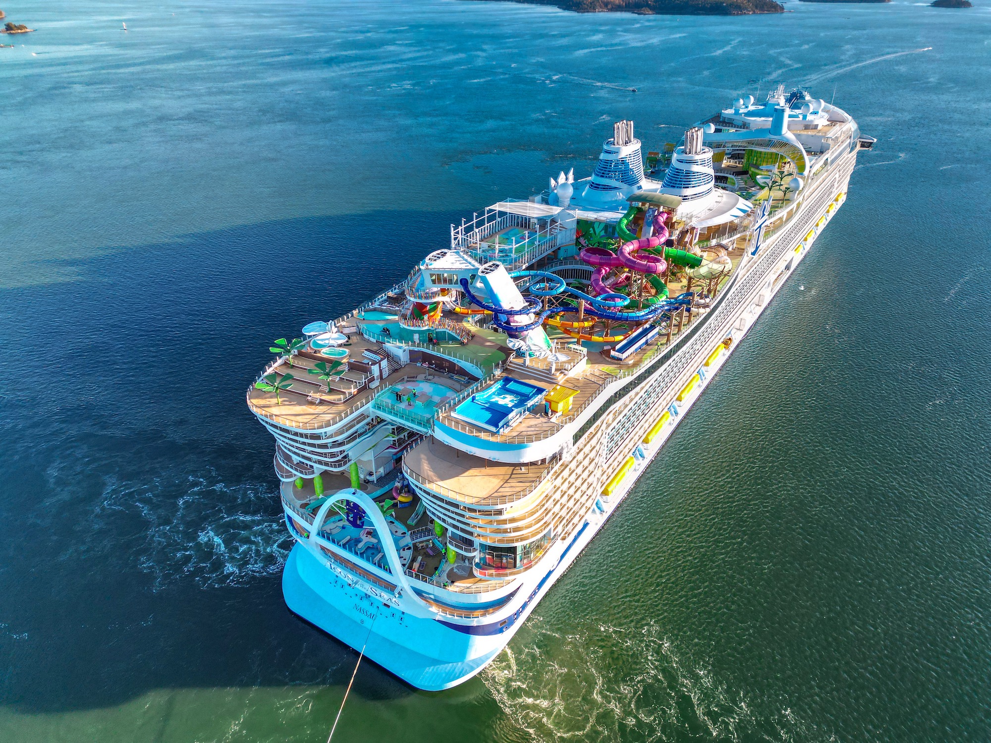 Le crociere non saranno mai più come prima: ecco la Icon of the Seas la più grande nave mai costruita